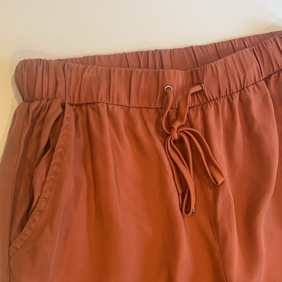 Mama Cinch Terracotta Orange Pull-On Cargo Joggers Tencel Pants Women’s Medium - Picture 3 of 6